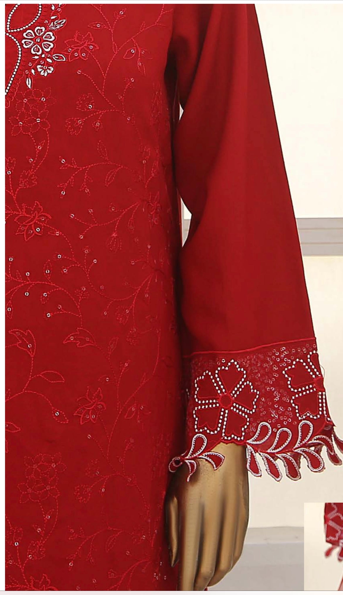 Karandi 3 Piece Stitched Suit with Printed Dopatta and Plain Trouser.
