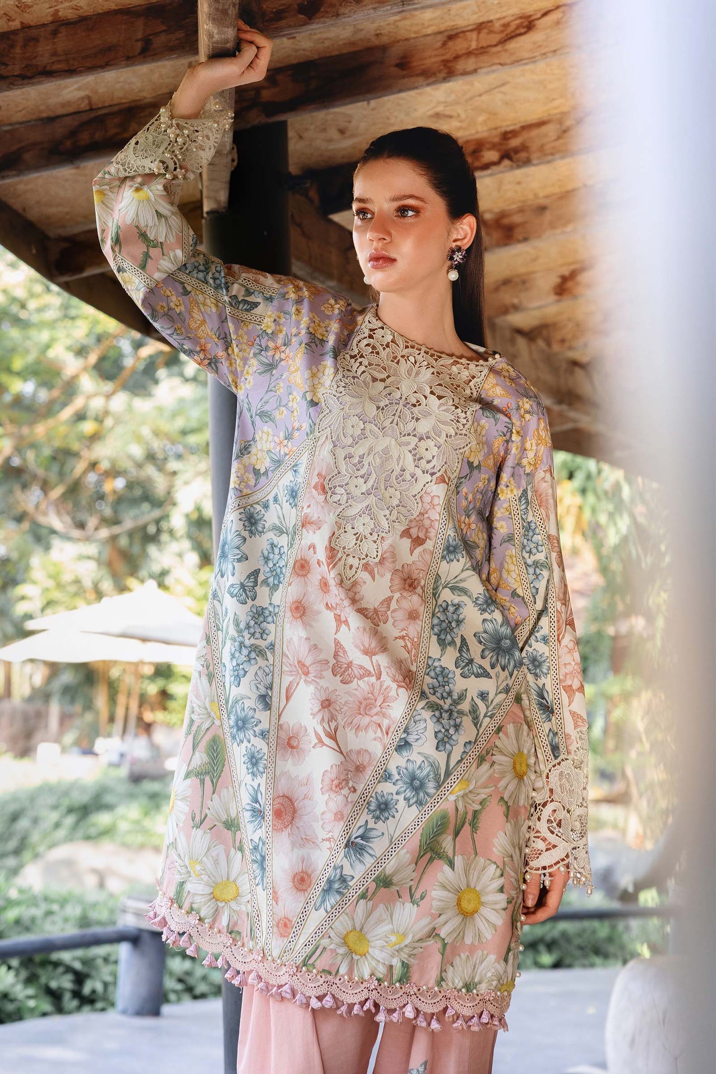 Maria B M Prints | MPT-2910-B