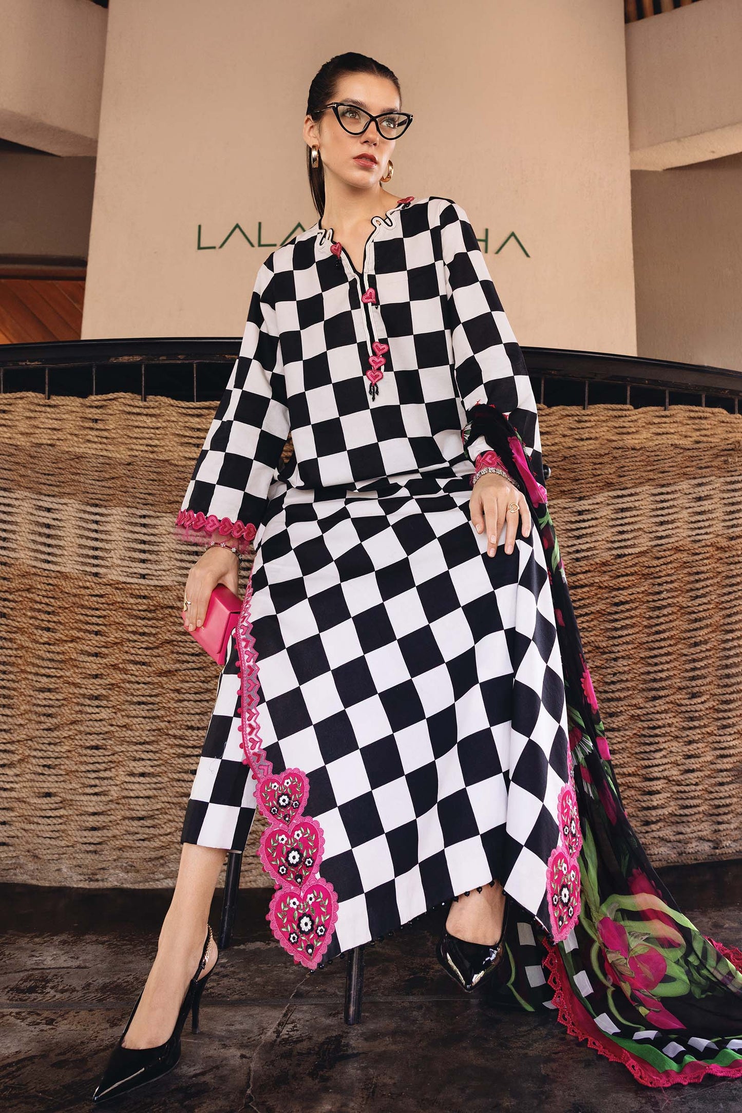 Maria B M Prints | MPT-2906-B