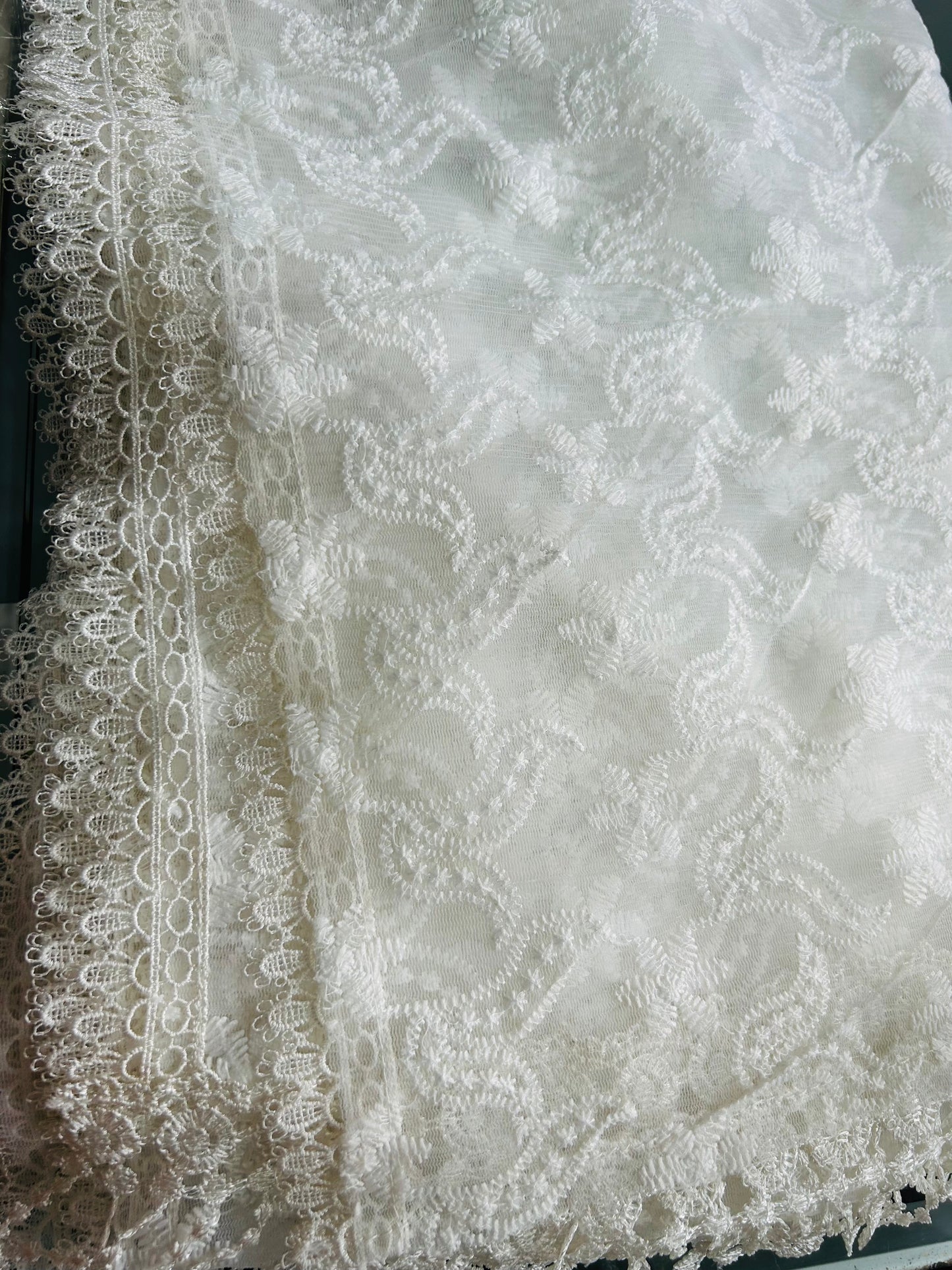 Net embroidered dupatta
